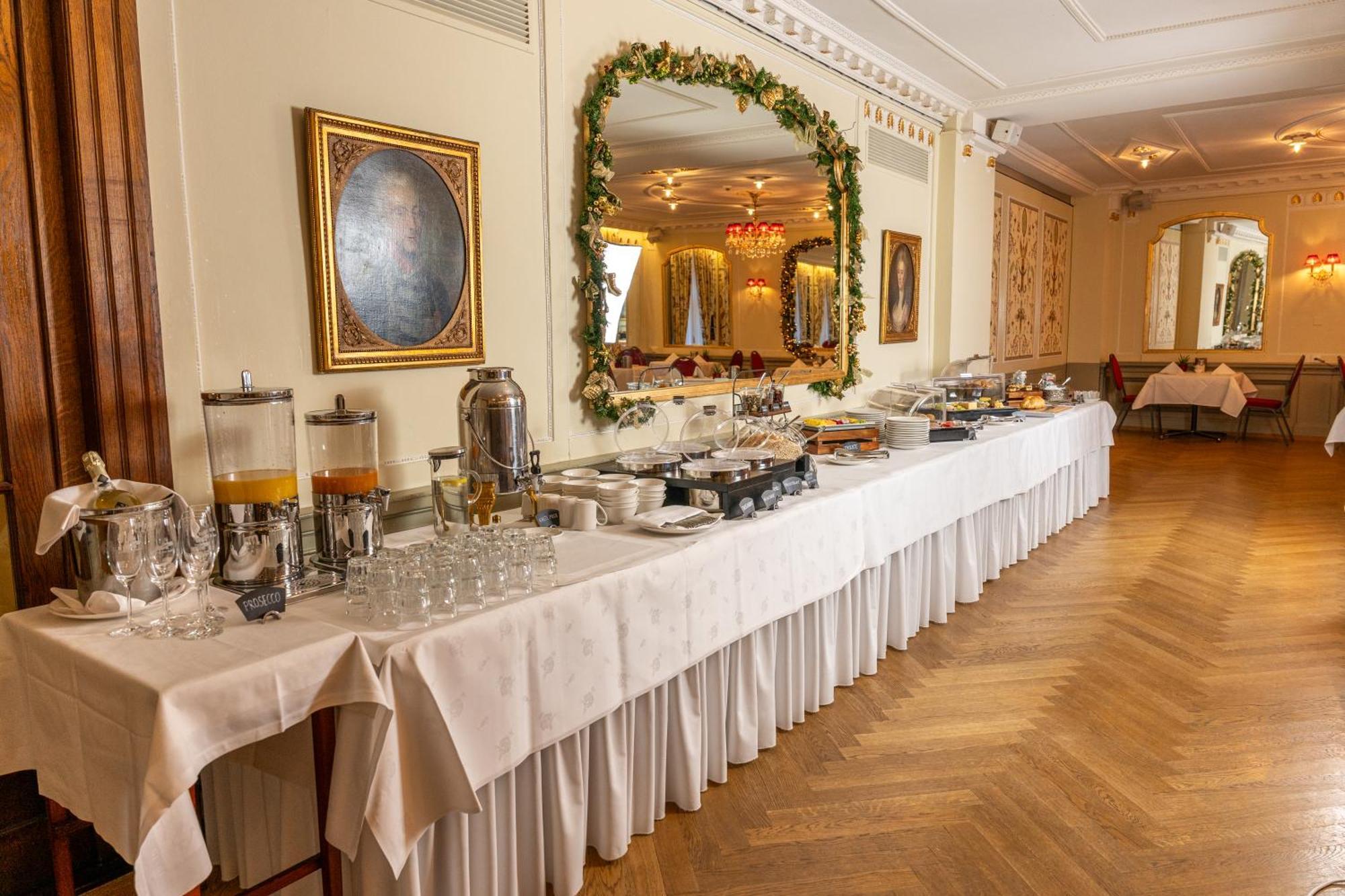 Romantik Hotel Wilden Mann Luzern ภายนอก รูปภาพ
